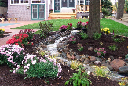 Top 2015 Small Yard Landscaping Design Ideas Top 2015 pictures of small front and backyard landscaping design ideas design ideas photos and diy makeovers