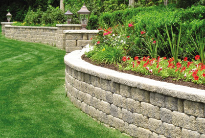 Popular Landscaping retaining walls Design Plans Most popular landscape retaining wall pictures with DIY design ideas and DIY plans