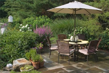 Simple Patio Landscaping Design Ideas Simple patio landscaping designs ideas pictures and diy plans